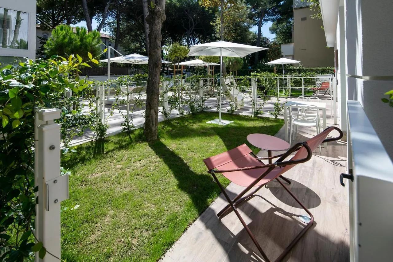 Elegance Riccione Aparthotel
